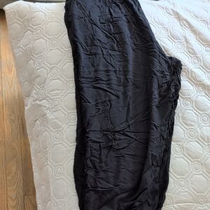 Victoria's Secret Elegant Black Cropped Pants